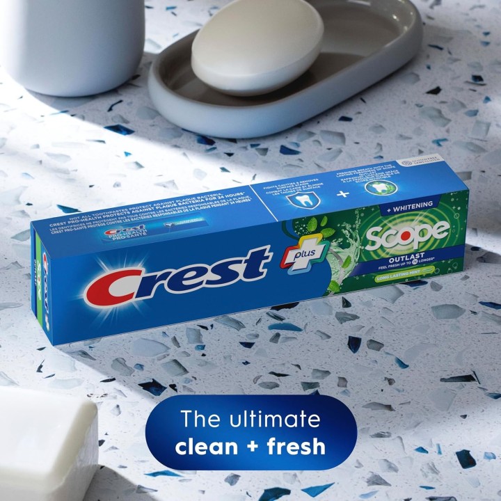 Crest Complete Whitening Toothpaste Plus Scope Outlast, Long Lasting Mint Flavor, 360 mL (Pack of 3)