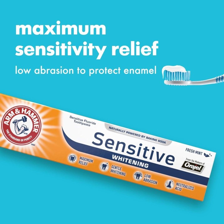Arm & Hammer Sensitive Whitening Toothpaste, Fresh Mint, 120 ml